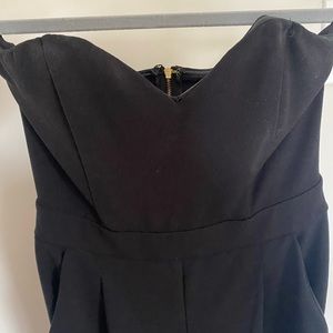 Express black strapless jumper. Decent condition.